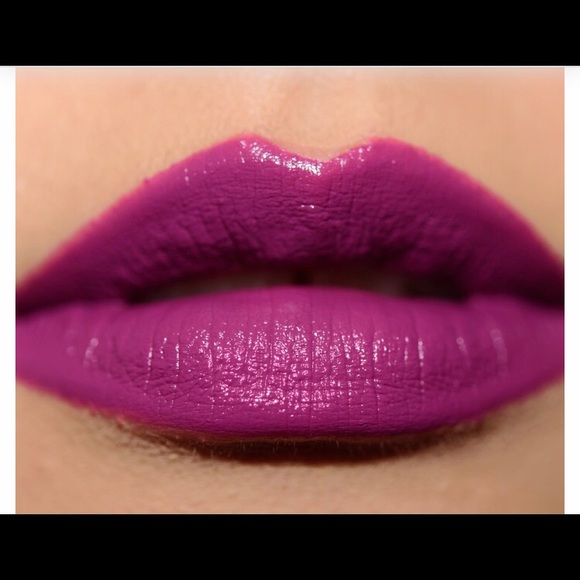 COPY - NARS Audacious Lipstick ‘Kate’ - Picture 10 of 11